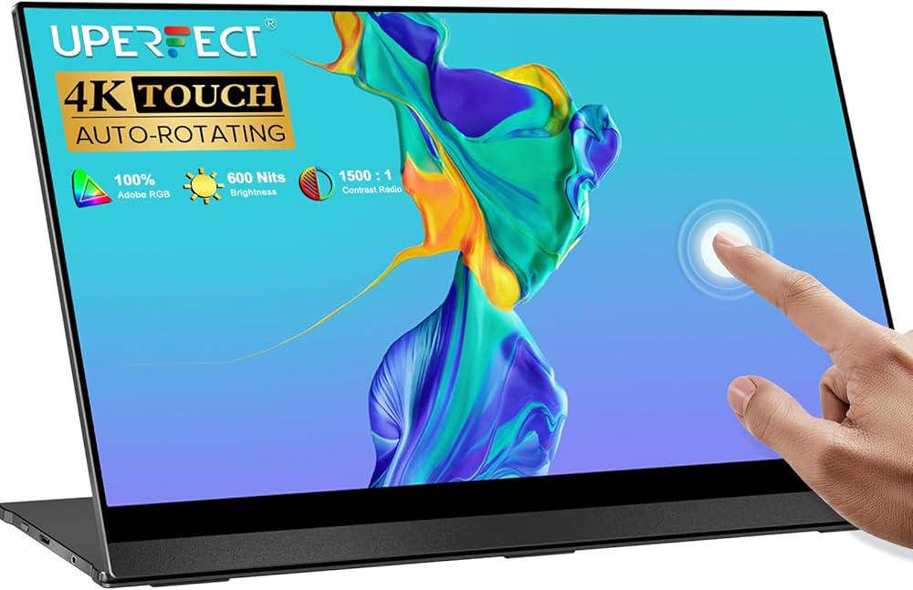 Transforming Golf Simulation with Ultra-High-Definition Touchscreen Technology